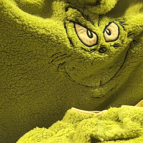 Dr. Seuss Green Grinch Sweater - Picture 5 of 6